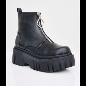 Current mood chunky boots size 7